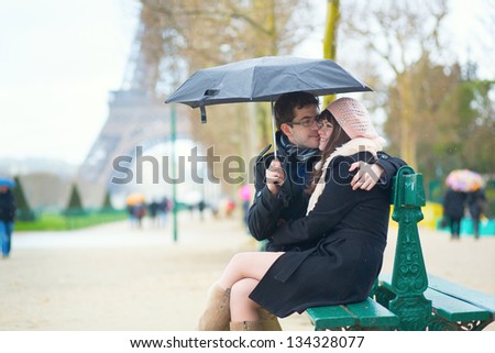 Online dating paris