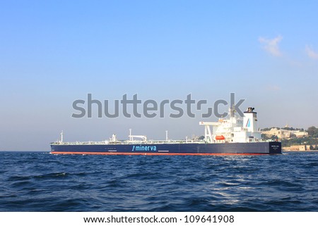 Super+Tankers+At+Sea Super tankers Stock Photos, Images, & Pictures | Shutterstock