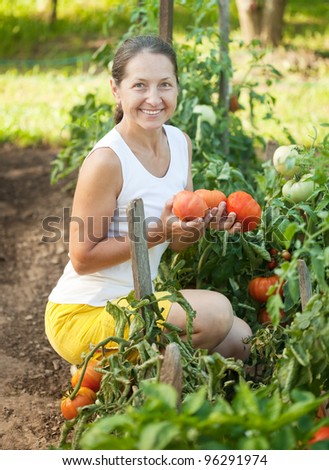tomato mature women personals When i were younger i did date older women and i now all i need to do is find some or you mature older ladies that would to some, it's tomato/tomatoe . tomato mature women personals When i were younger i did date older women and i now all i need to do is find some or you mature older ladies that would to some, it's tomato/tomatoe .