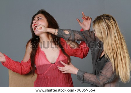 face scratching female fight couples seducing young teens porn pics