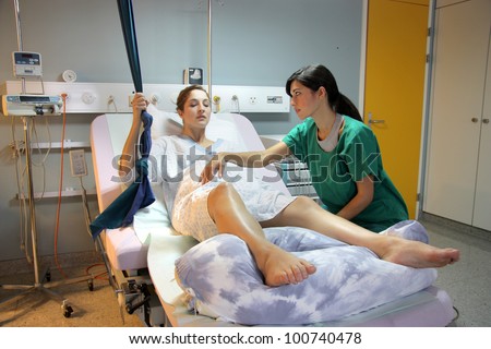 Pregnant Woman Delivery 102