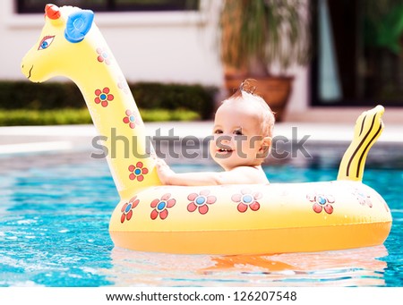 pool float 1 year old