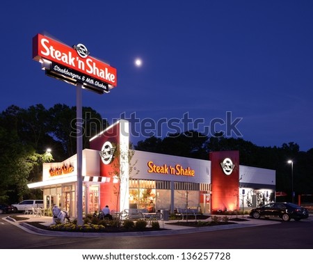 Fast Food Drive Thru Stock Photos, Images, & Pictures | Shutterstock