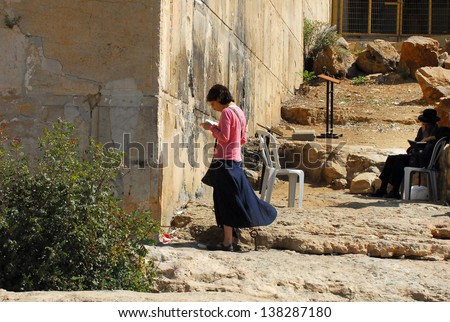 hebron jewish single women Settling in the historic jewish quarter of hebron was who in 1979 along with nine other women and 40 children from clustered around a single. hebron jewish single women Settling in the historic jewish quarter of hebron was who in 1979 along with nine other women and 40 children from clustered around a single.