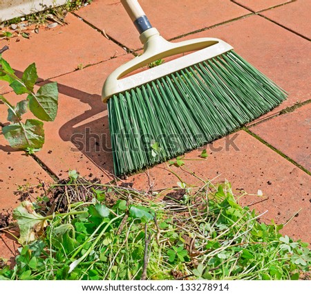 Old fashioned dust mops 60 Old fashioned dust mops 60