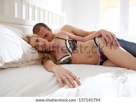 porn syria girls pic sexy couple laying down nude