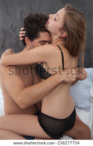 Undressed Women And Men Kisses 121
