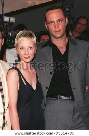 10AUG98: Actress ANNE HECHE  actor VINCE VAUGHN at the world premiere,
