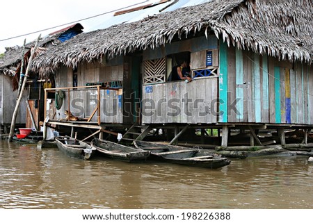 Thousands of people live here in extreme poverty without clean water 