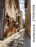 narrow streets of corfu island  ...