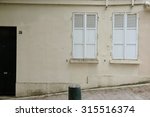parisien town house facade with ...