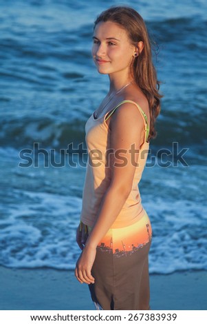 teen girls beach Young model