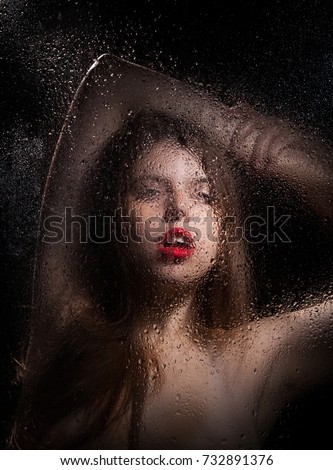 wet-half-naked-girls
