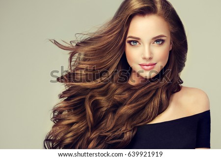 Brunette Girl Long Shiny Wavy Hair Stock Photo 639921919 