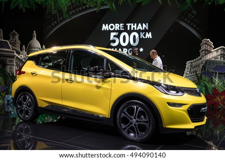 Chevrolet Bolt (Opel Ampera-e) - Page 33 Stock-photo-paris-france-october-general-motor-s-european-division-opel-reveals-the-ampera-e-494090140