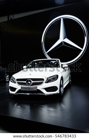 NONTHABURI - NOVEMBER 30 : The Mercedes Benz S 300 Cabriolet on display at Thailand International Motor Expo 2016 on December 8, 2016 in Nonthaburi, Thailand.