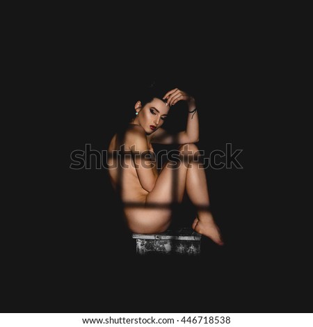 nude girls in shadows sexy nude babes with guns