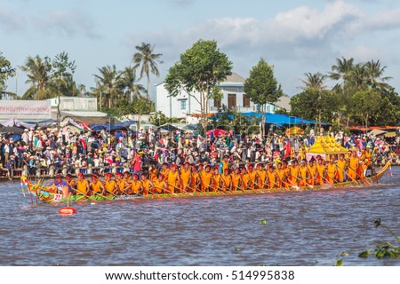 Soc Trang, Vietnam - November 13, 2016: Traditional khmer boat racing named Doi Ghe Ngo held in Soc Trang, November 13, Vietnam.