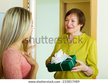 mature woman and the neighbo boy Mature woman and the neighbo boy