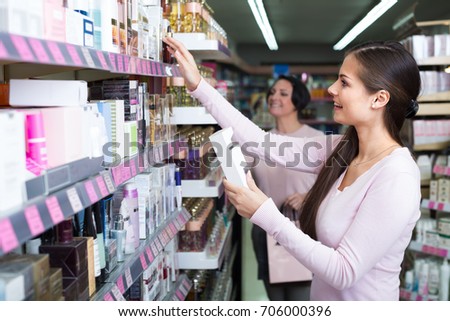 mature-women-young-girl