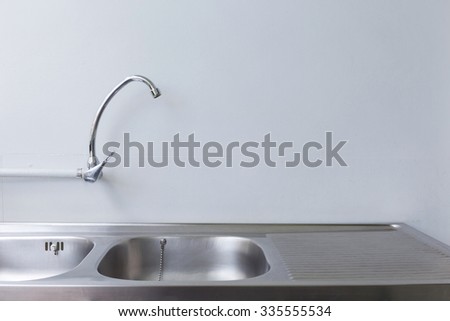 Pantry sprayer queen repair tap