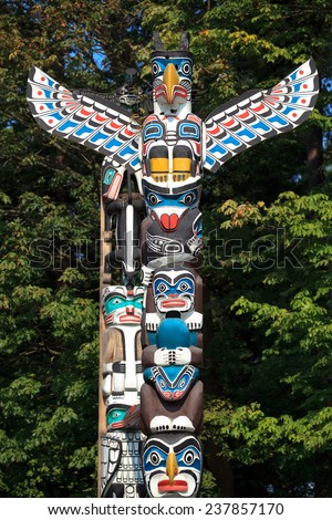 Lively Historic Totem Poles By Ancient Stock Photo 33660427 - Shutterstock