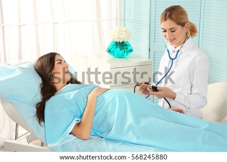 Pregnant Women In The Hospital 96