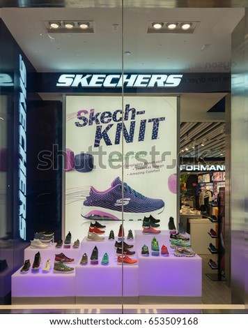 skechers montreal stores