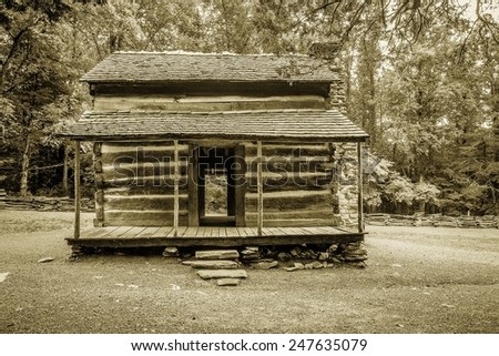 Pioneer Cabin Settlers Cabin On Display Stock Photo 247635079