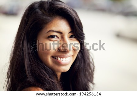 http://thumb1.shutterstock.com/display_pic_with_logo/1595666/194256134/stock-photo-beautiful-spanish-woman-smiling-194256134.jpg