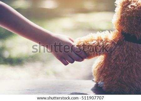 teddy bear hands