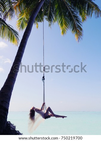 View In Swinging Womans View In Swinging Womans