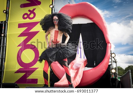 Transvestite shows in amsterdam Roller coaster blowjob at disney world