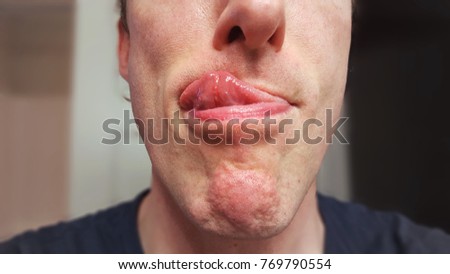 Lips under lick Super wet slippery fisting tube