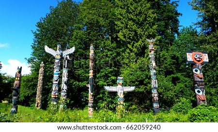 Totem Pole Stock Images, Royalty-Free Images & Vectors | Shutterstock