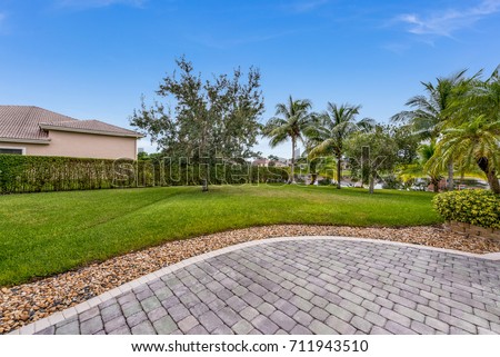 Landscaping Стоковые изображения, изображения без ...
