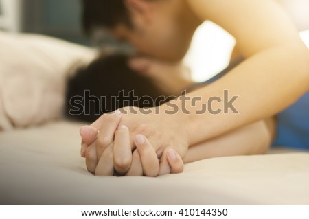 free force sex pics having sex by hand