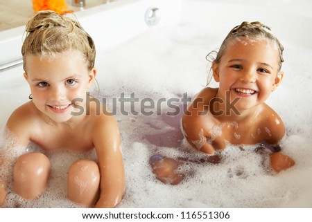 bath-girls