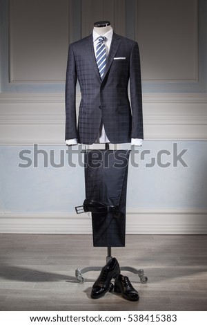 Men's suit
