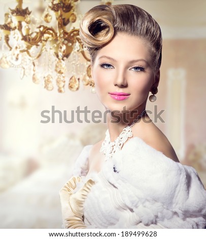 https://thumb1.shutterstock.com/display_pic_with_logo/195826/189499628/stock-photo-luxury-styled-beauty-lady-portrait-retro-woman-beauty-fashion-vintage-style-girl-with-beautiful-189499628.jpg