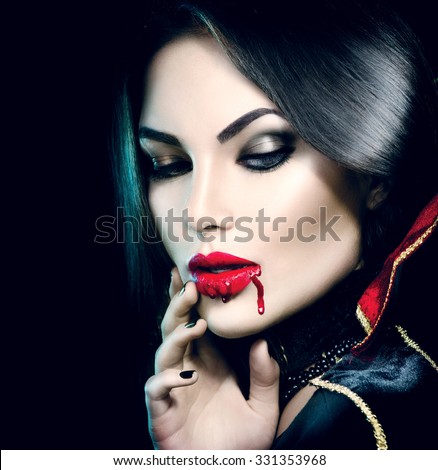 Hot Female Vampires Photos 106