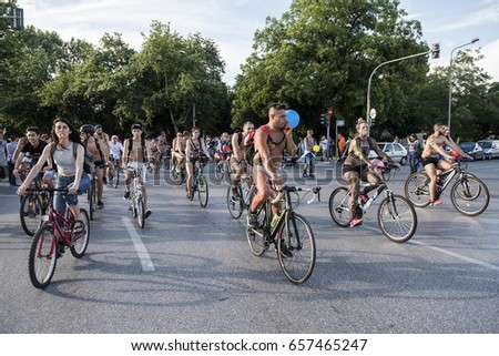 naked people riding bikes ass porn ladies only