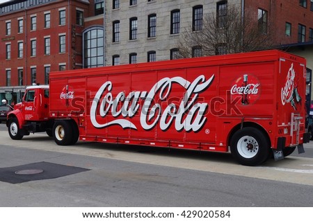 portland me 30 april 2016 red stock foto 429020584 shutterstock coca cola delivery