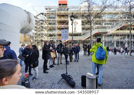 Beaubourg pompidou center stock photos, royalty free images ... Construction moderne en france