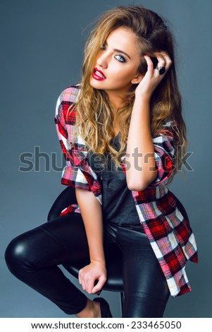 Sexy women posing hot — photo 8