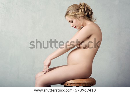 Pregnant Ladies Nude 12