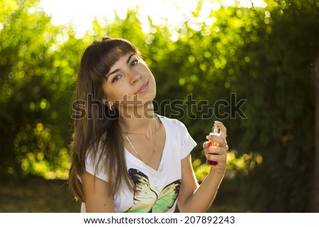 Young women squirting Young women squirting