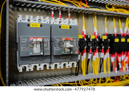 Busbar Connect To Circuit Breaker Stock Images, Royalty ... switchboard wiring the worker 