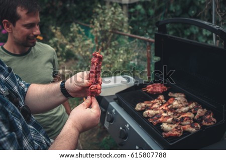 gay girl like pic from Ezequiel gay chicken hand up leg