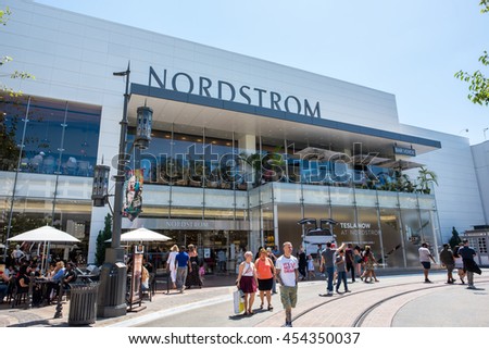 Integration solutions for your growing business. We work at par with some of the top fashion brands in the west, particularly in Europe and the USA. We can boast of prestigious brands such as William Sonoma, Pottery Barn Main, Teens and Kids, West Elm, Macy’s Merchandising Group, Dillard’s Development Stores, Nordstorm, Ralph Lauren, Auggie, Zara Home and The White Company as our patrons.